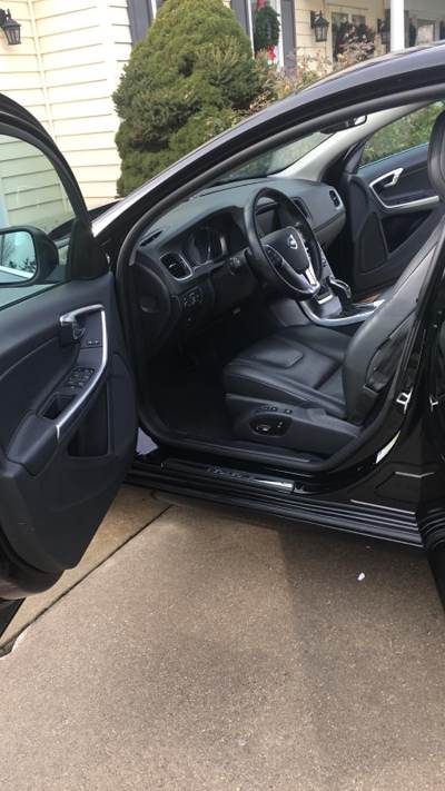 Detailed Volvo interior at A.L Details